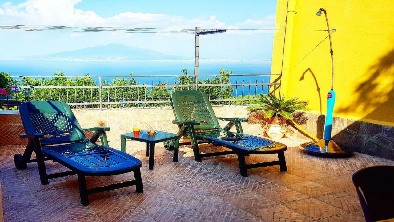La Rosa Del Sud - De Vivo Realty Sorrentoアパートメント エクステリア 写真