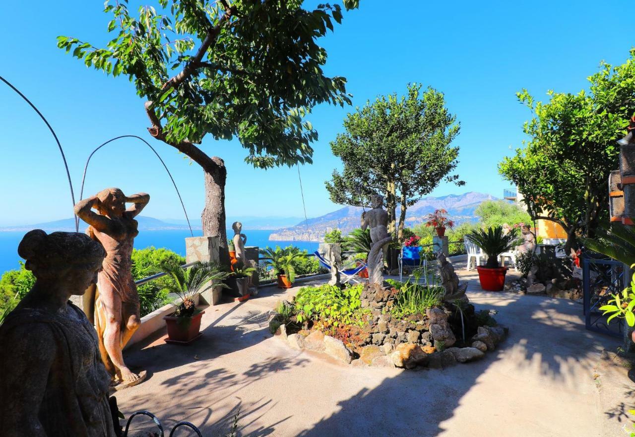 La Rosa Del Sud - De Vivo Realty Sorrentoアパートメント エクステリア 写真