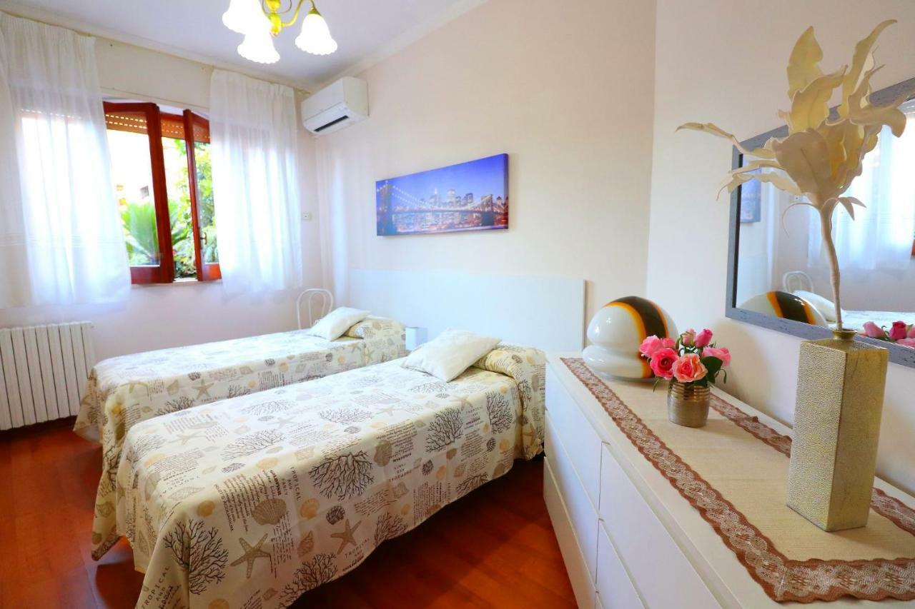 La Rosa Del Sud - De Vivo Realty Sorrentoアパートメント エクステリア 写真