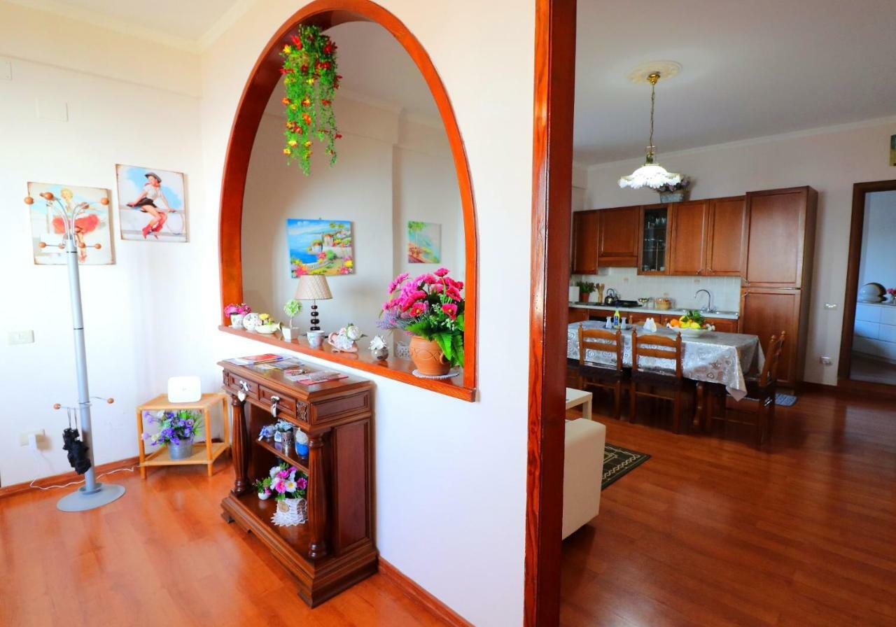 La Rosa Del Sud - De Vivo Realty Sorrentoアパートメント エクステリア 写真