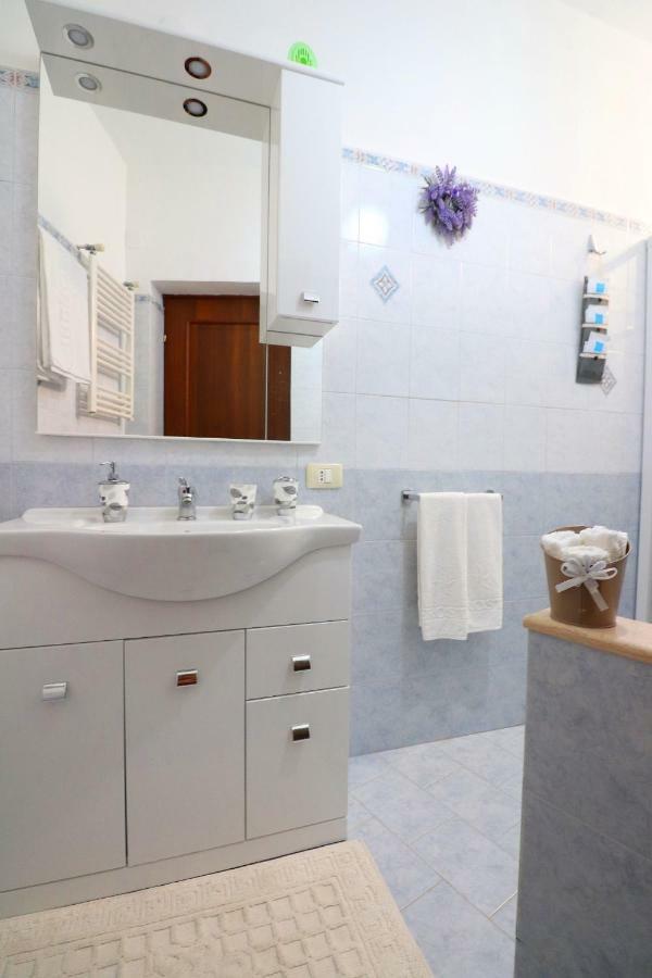 La Rosa Del Sud - De Vivo Realty Sorrentoアパートメント エクステリア 写真